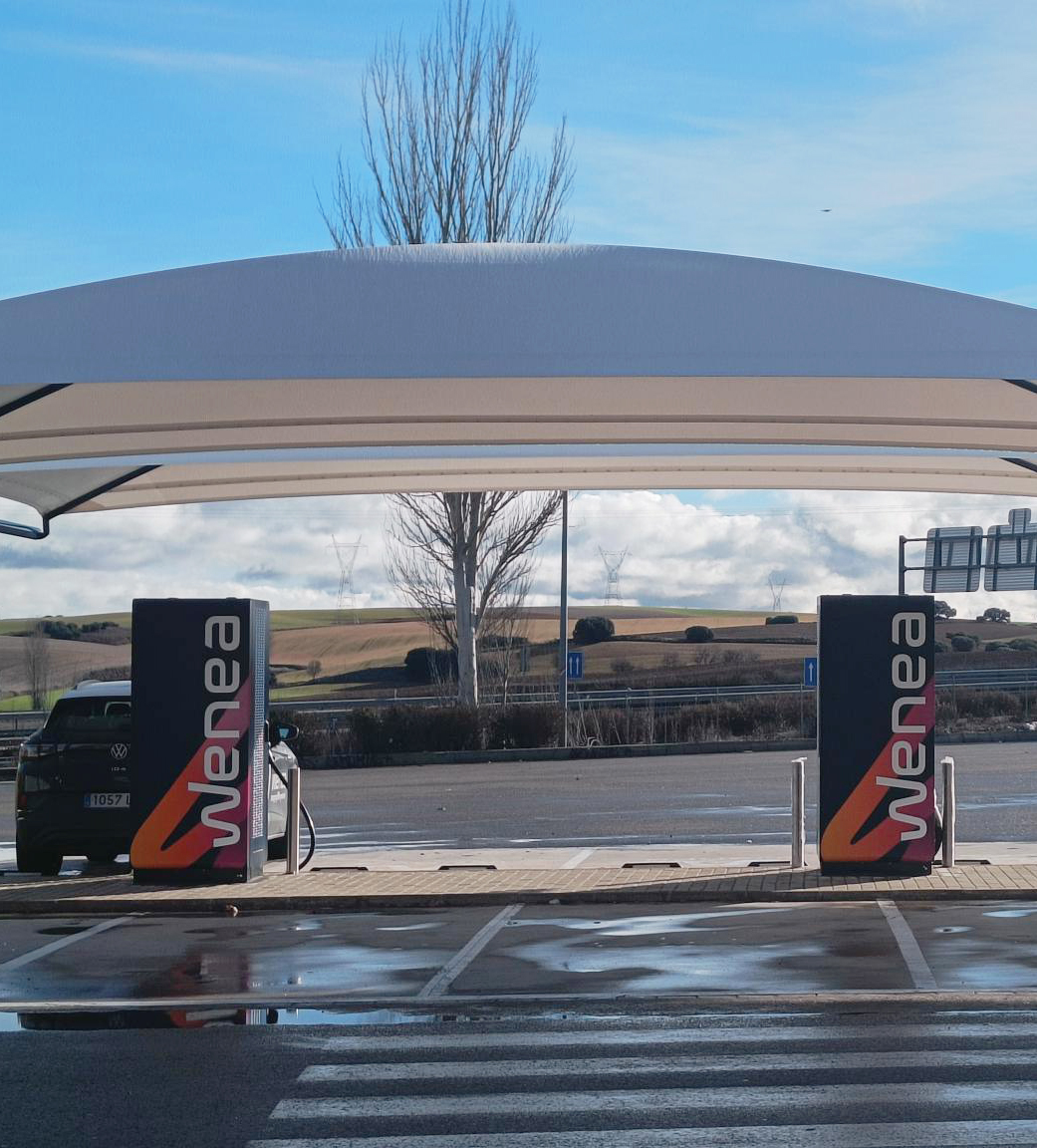 Estación de carga Wenea en Honrubia