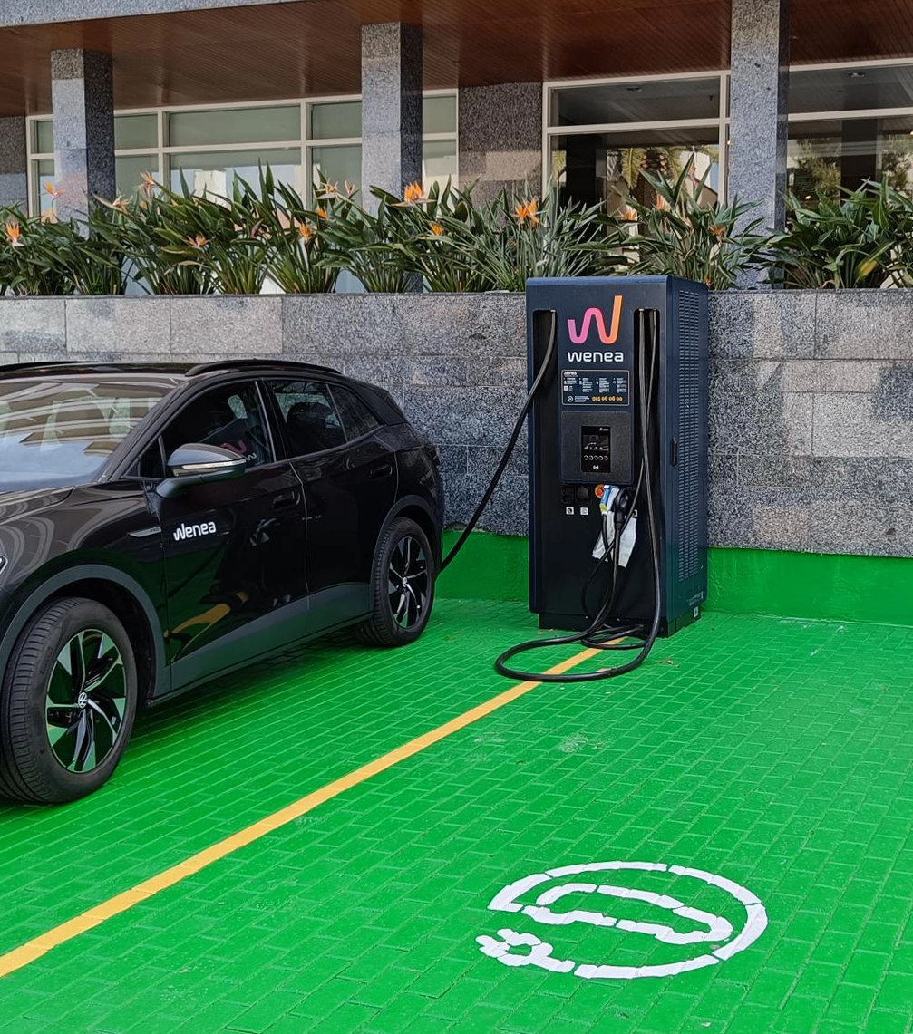 Estación de carga Wenea en Sitges