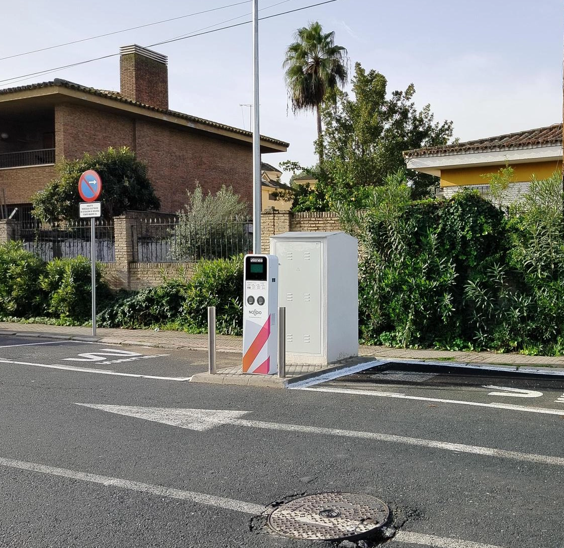 Estación de carga Wenea en Sevilla
