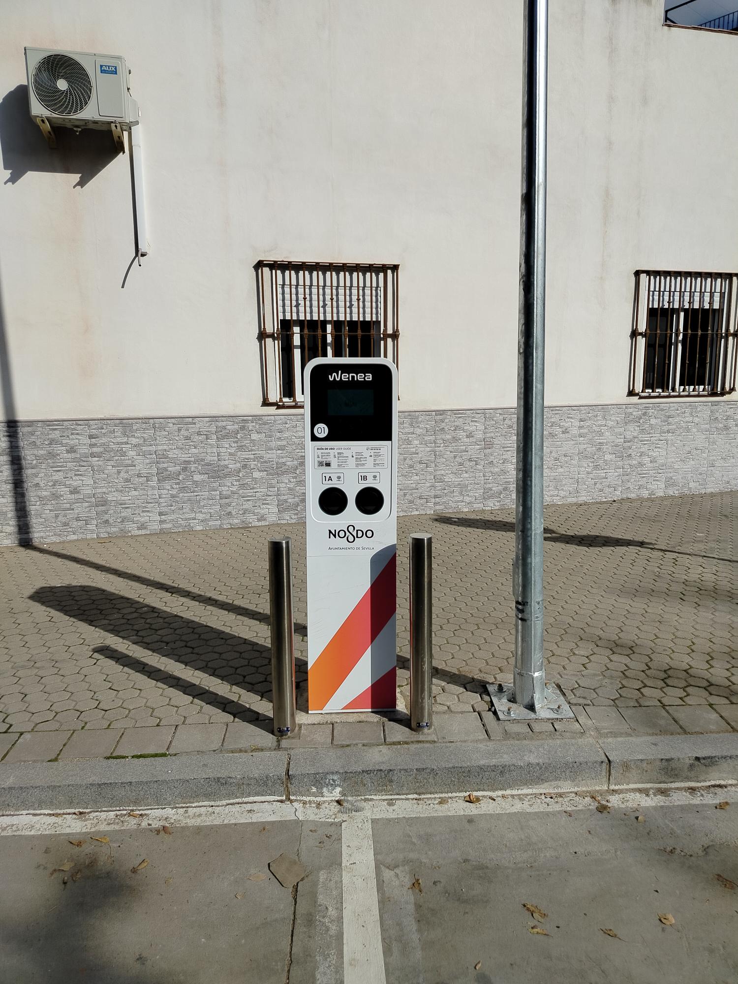 Estación de carga Wenea en Sevilla