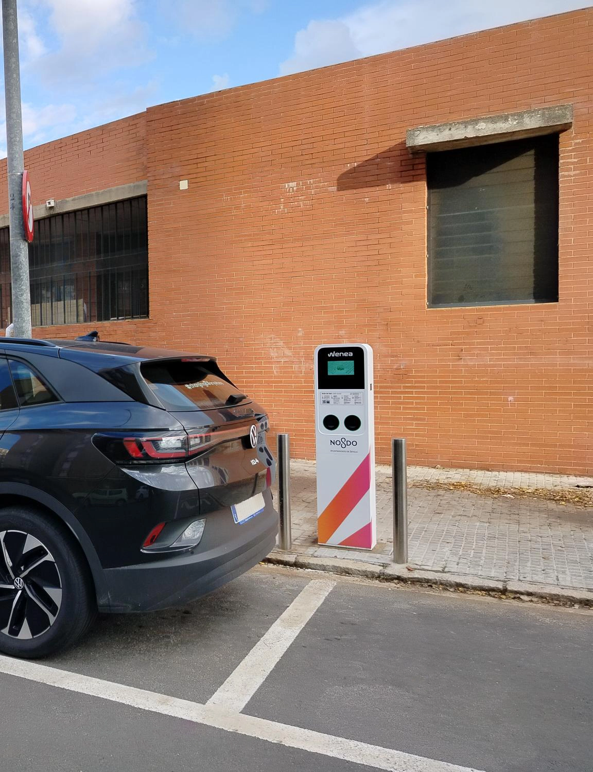 Estación de carga Wenea en Sevilla