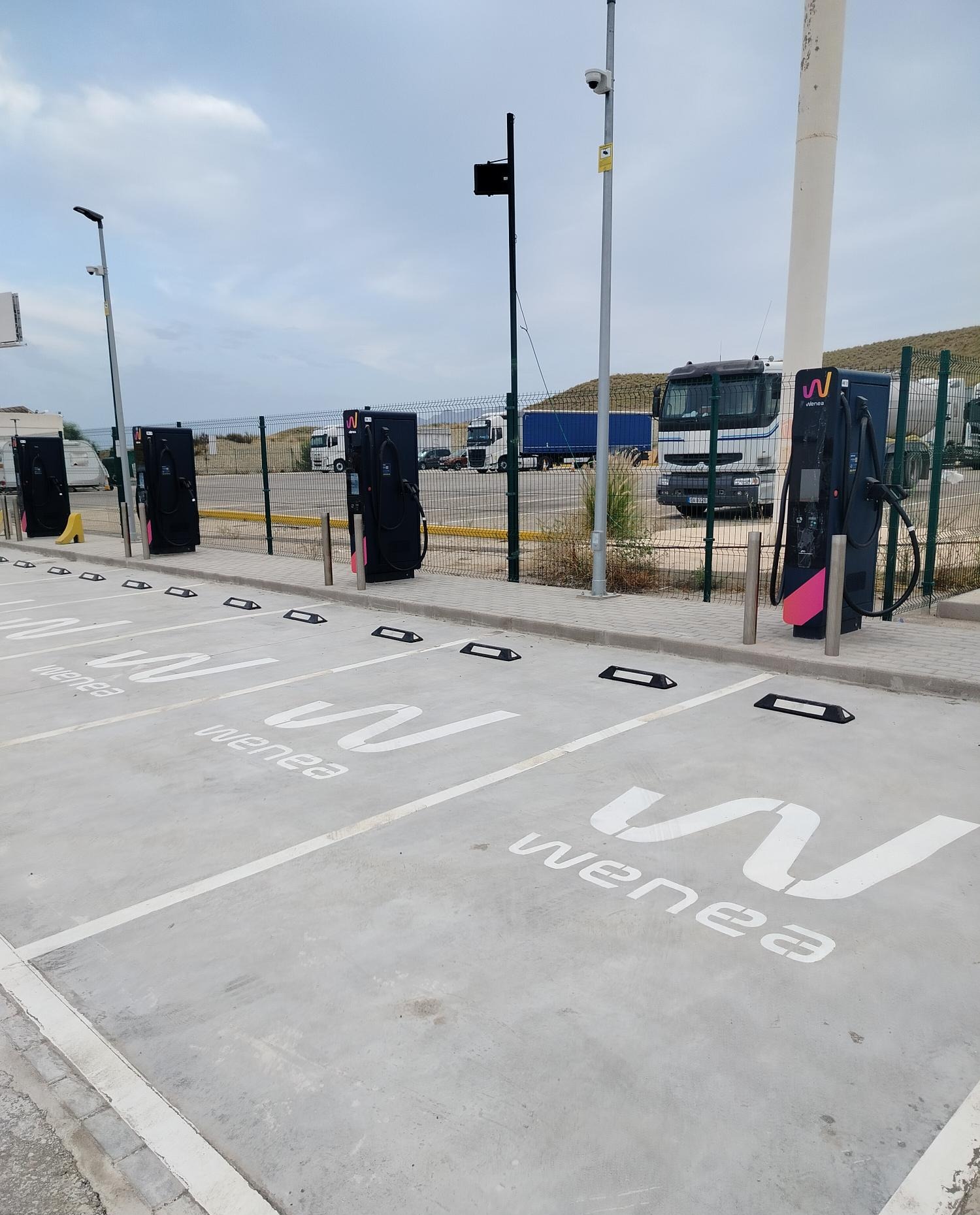 Estación de carga Wenea en Antas
