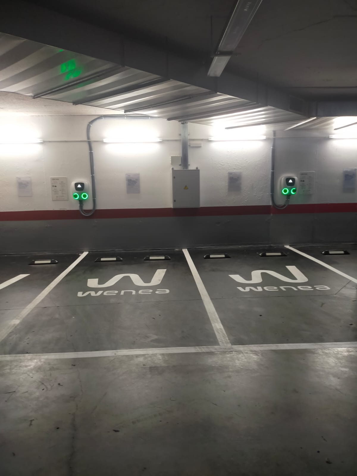 Estación de carga Wenea en Rota