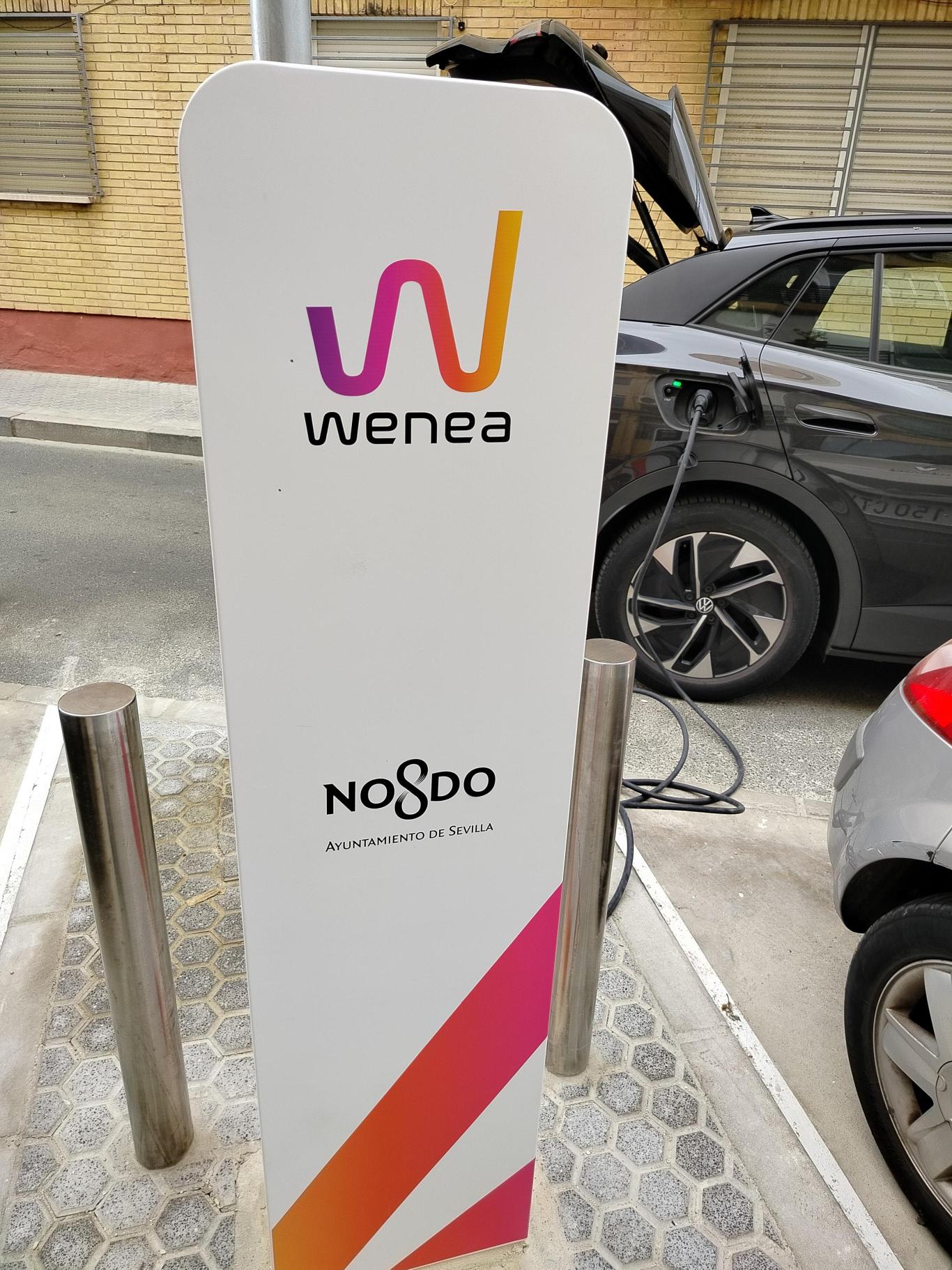 Estación de carga Wenea en Sevilla