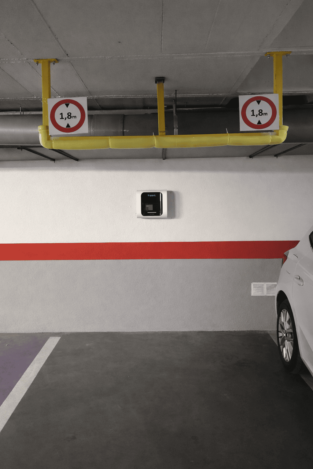 Estación de carga Wenea en Marbella